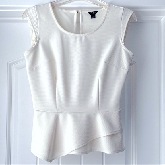 Ann Taylor Tops - Ann Taylor Petite Ivory Top